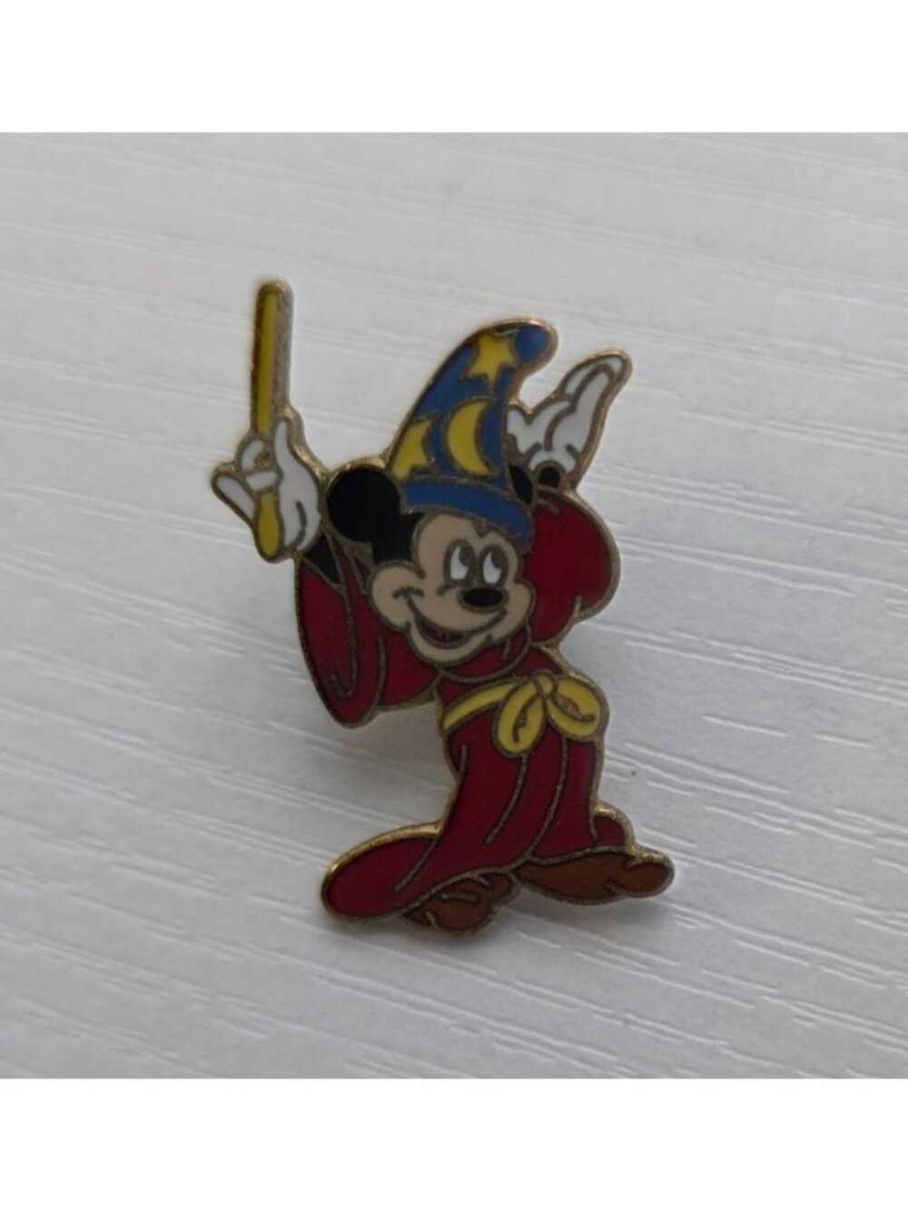 Vintage. Disney. Wand Held High - Sorcerer Mickey Mouse Pin
